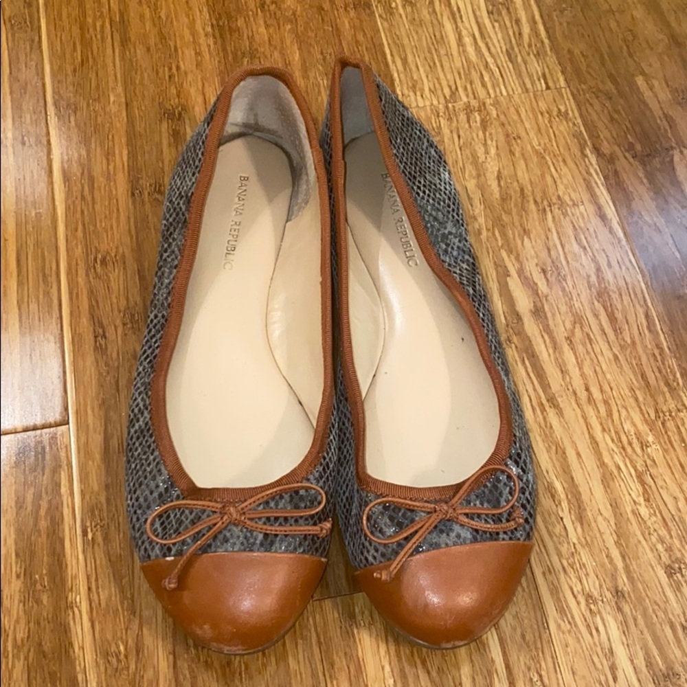 Banana Republic Alligator Ballet Flats - 8.5